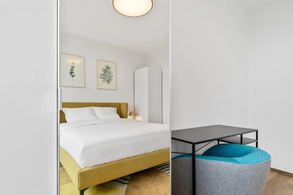 Stylish And Luxurious Apt With Pool & Gym Lüksemburg Daire