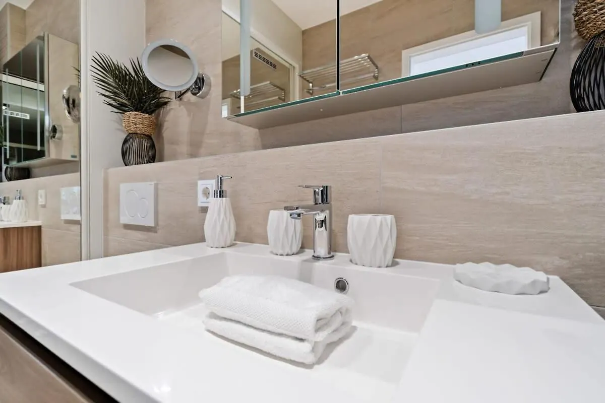Daire Stylish And Luxurious Apt With Pool & Gym Lüksemburg