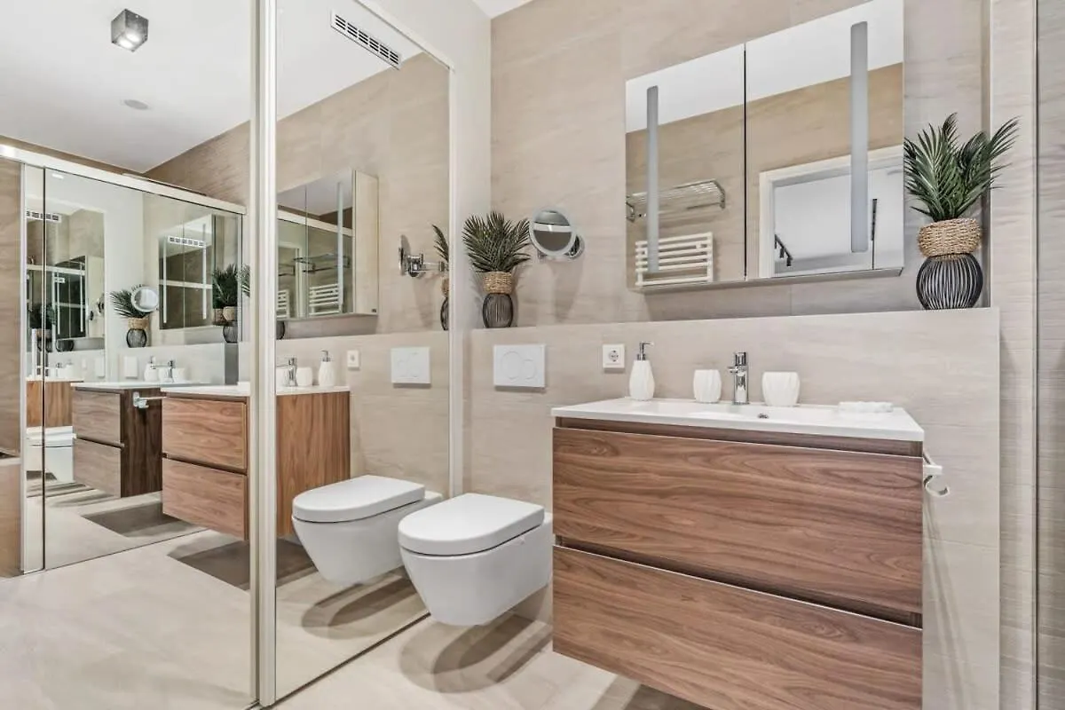 Stylish And Luxurious Apt With Pool & Gym Lüksemburg